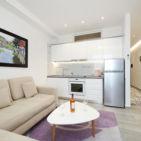 Rezidenca Panorama Apartments Vlorë 外观 照片
